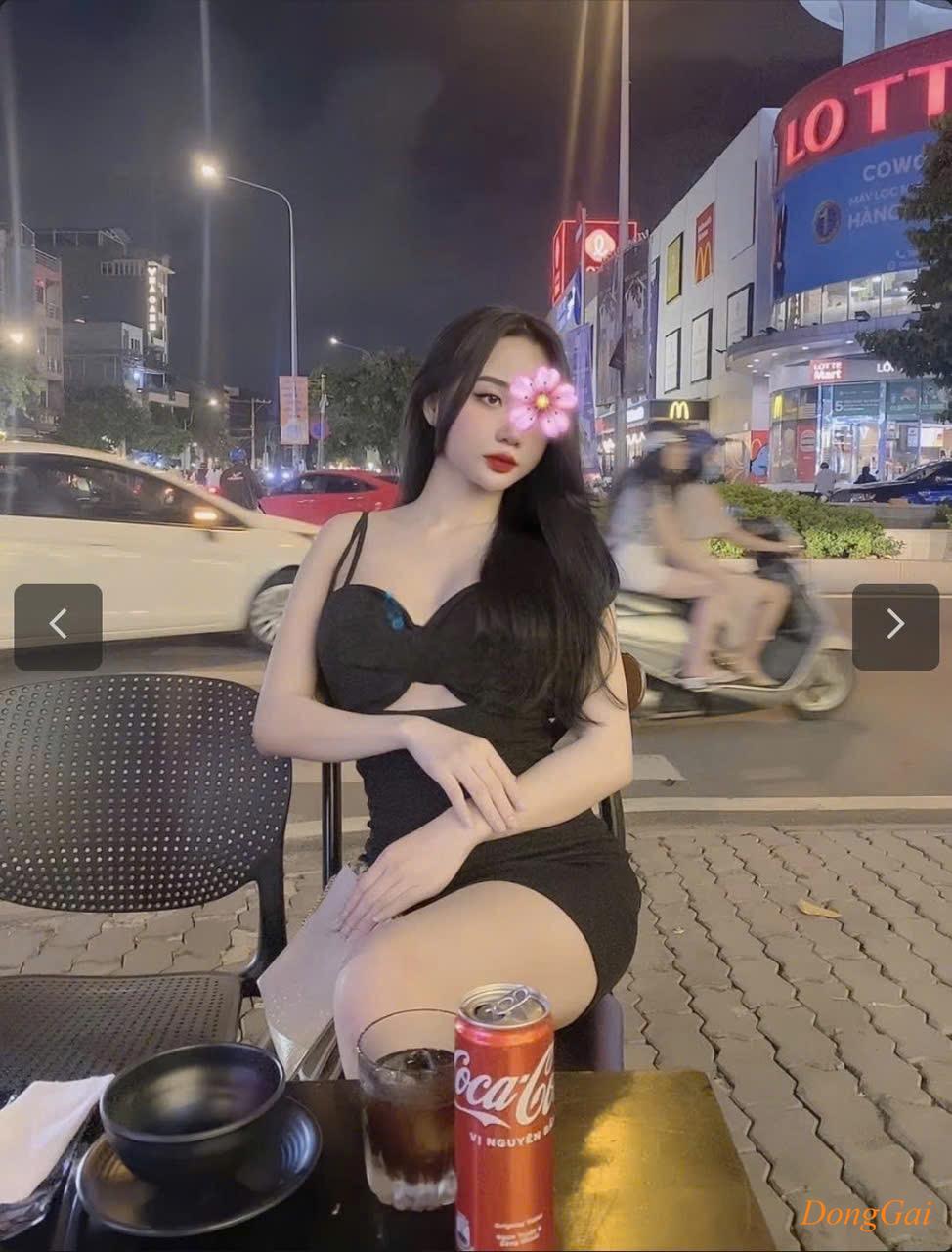 ❤️ Bé Vy ❤️ face cực xinh ngoan , da trắng dáng đẹp mlem mlem