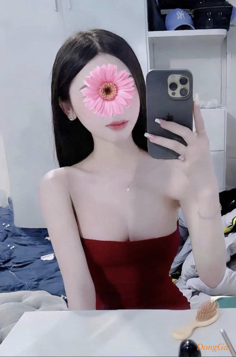 ❤️ BÉ NHI ❤️ Lần Đầu Đi Làm Dáng Cực Đẹp, Cực Ngon Xin Mời Anh Em !