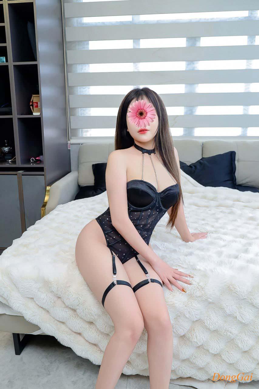 YẾN NHI - Dâm xinh body ngon - Ngực non siêu yêu